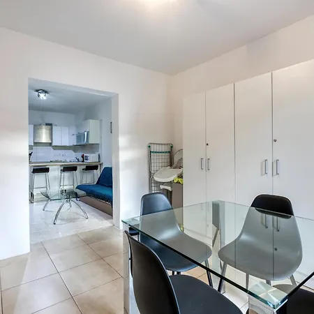 Spacious, In Paceville/st Julians By 360 Estates Daire