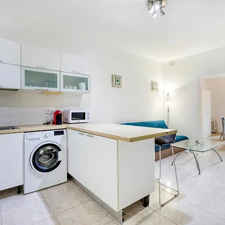 Spacious, In Paceville/st Julians By 360 Estates Apartment