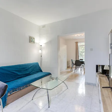 Spacious, In Paceville/st Julians By 360 Estates * San Ġiljan