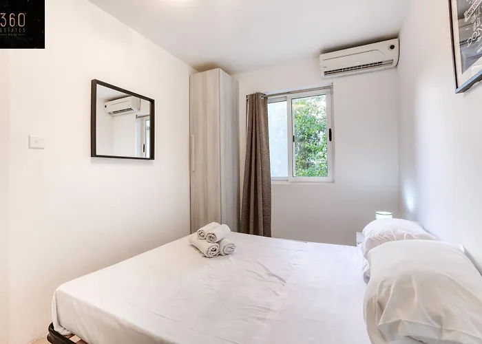 Spacious, In Paceville/st Julians By 360 Estates Διαμέρισμα *